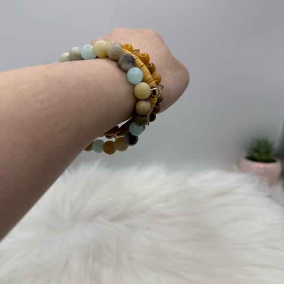 Knotty Mustard and Aqua Mix of Bliss Bracelet - Picture 3 of 6